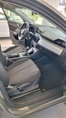 Audi Q3 2021 Business-thumb-6
