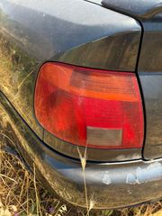 AUDI A4 1.8 T ΦΑΝΑΡΙΑ ΠΙΣΩ
