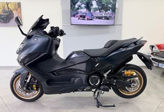 Yamaha T-MAX 560 2022 TECH MAX | TOURBO | 93hp-thumb-2