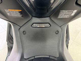 Yamaha T-MAX 560 2022 TECH MAX | TOURBO | 93hp-thumb-22