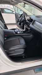 Mercedes-Benz GLA 180 2020-thumb-13