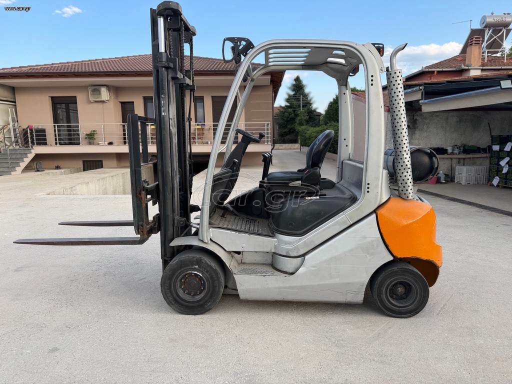 Still 2011 RX 70-22
