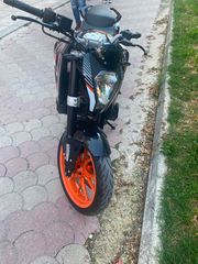 KTM 390 Duke 2016-thumb-5