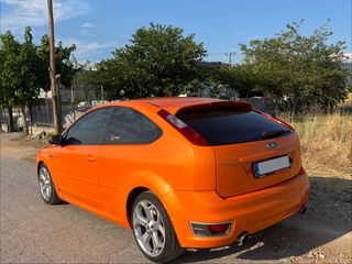 Ford Focus 2007 ST 225PS TURBO-thumb-2
