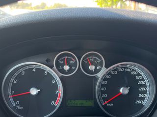 Ford Focus 2007 ST 225PS TURBO-thumb-5