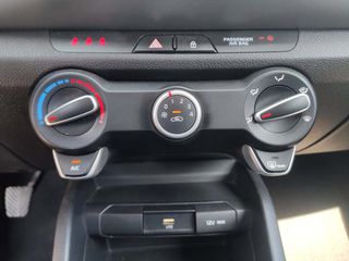 Kia Stonic 2023 5 Χρόνια Εγγύηση - GL INMOTION-thumb-12