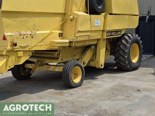 Θεριζοαλωνιστικές New Holland 1980 8080-thumb-4