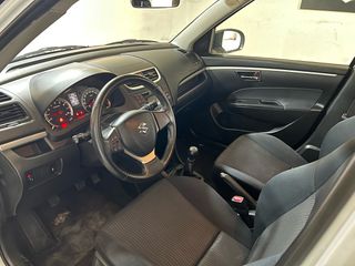Suzuki Swift 2012 4x4-thumb-9