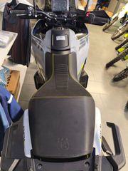 Husqvarna Norden 901 2026-thumb-4