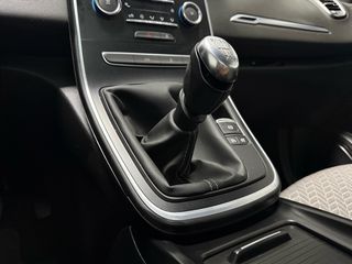 Renault Scenic 2022 1.3 TCE - PANORAMA - LIMITED-thumb-59