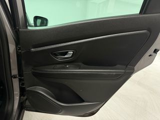 Renault Scenic 2022 1.3 TCE - PANORAMA - LIMITED-thumb-61