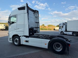 Volvo 2018 FH4 500-thumb-3