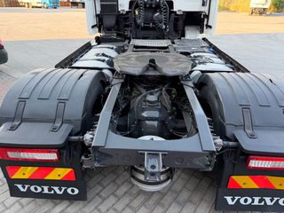 Volvo 2018 FH4 500-thumb-7