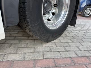 Volvo 2018 FH4 500-thumb-12