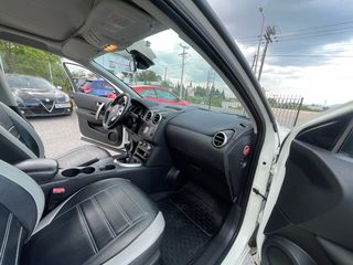 Nissan Qashqai 2011 TECHNA-thumb-11