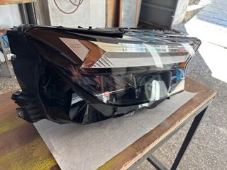 ΓΝΗΣΙΟ δεξιο Φαναρι Audi Q4 e-Tron-thumb-1