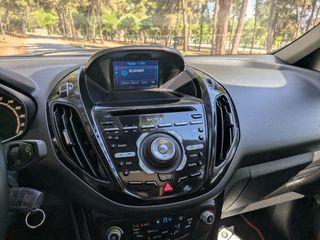 Ford B-Max 2015-thumb-11