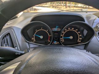 Ford B-Max 2015-thumb-13
