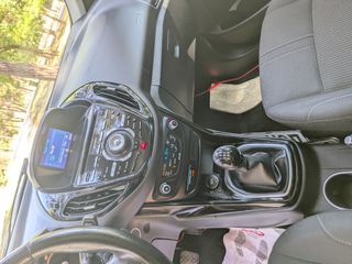 Ford B-Max 2015-thumb-15
