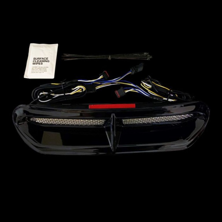 Custom Dynamics Custom Dynamics, Batwing turn signal vent insert. Black