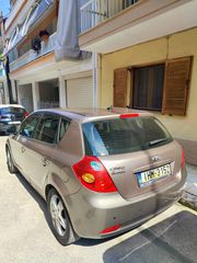 Kia Ceed / cee'd 2008-thumb-3