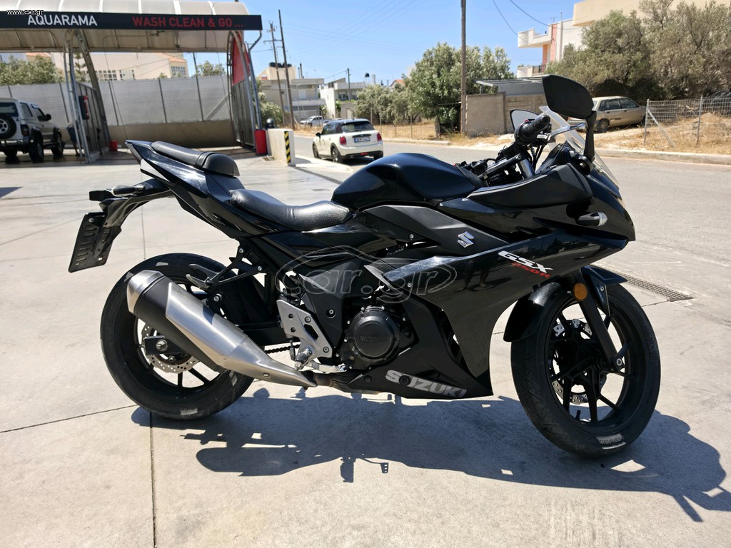 Suzuki GSX 250R 2018