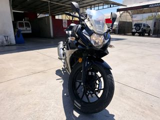 Suzuki GSX 250R 2018-thumb-3