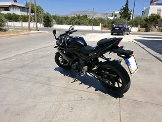 Suzuki GSX 250R 2018-thumb-7
