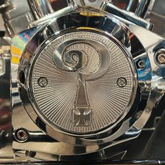 Indian Larry Motorcycles Indian Larry, ‘Question Mark’ 2-hole point cover. Alu