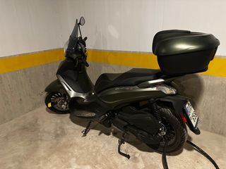 Piaggio Beverly 300i 2020-thumb-1