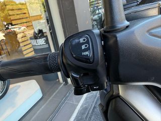 Yamaha XMAX 300 2019 ΕΛΛΗΝΙΚΟ-thumb-6