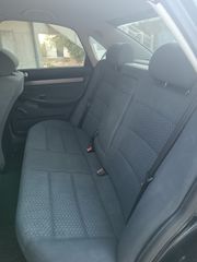 Audi A4 1998-thumb-5