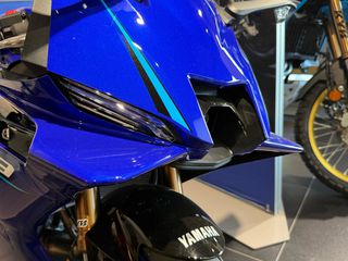 Yamaha YZF-R9 EU5+ 2026 ΕΤΟΙΜΟΠΑΡΑΔΟΤΟ-thumb-3