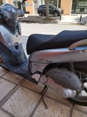 Honda SH 125i 2005 SH 125-thumb-2