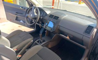 Volkswagen Polo 2007-thumb-3