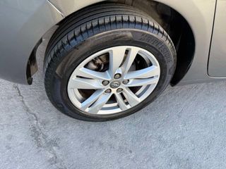 Opel Astra 2017-thumb-14