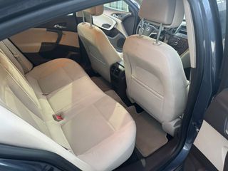 Opel Insignia 2010 STATION WAGON-thumb-18