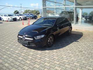 Mercedes-Benz A 160 2022-thumb-2