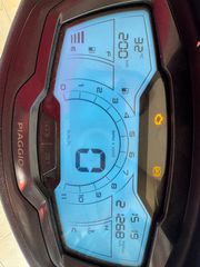 Piaggio Beverly 300i 2021-thumb-3