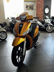 Piaggio Medley 200 2026 4 ετη εγγυηση,δωρο παρμπριζ κ.φιμε ή 35lt μπαγκαζιερα-thumb-2