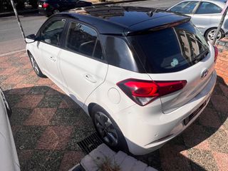 Hyundai i 20 2016 COMFORT ΔΙΧΡΩΜΟ-thumb-14