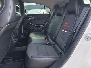 Mercedes-Benz A 180 2016 DIESEL-thumb-10