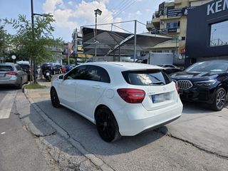 Mercedes-Benz A 180 2016 DIESEL-thumb-2