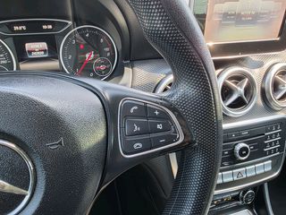 Mercedes-Benz A 180 2016 DIESEL-thumb-21