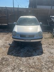 Volkswagen Polo 2002-thumb-18