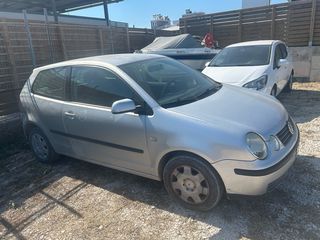 Volkswagen Polo 2002-thumb-20