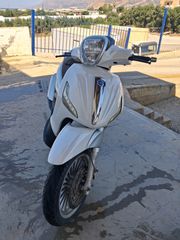 Piaggio Beverly 300 2015-thumb-4