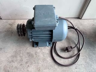 Μονοφασικό Ηλεκτρικό Μοτέρ Volt Elektrik 1.5 HP (1.1 kW) – 1400 RPM με Τριπλή Τροχαλία