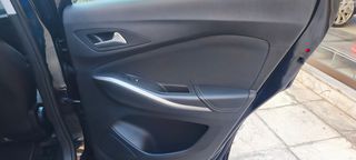 Opel Grandland X 2018 entry-selection-thumb-18