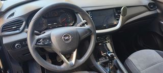 Opel Grandland X 2018 entry-selection-thumb-21